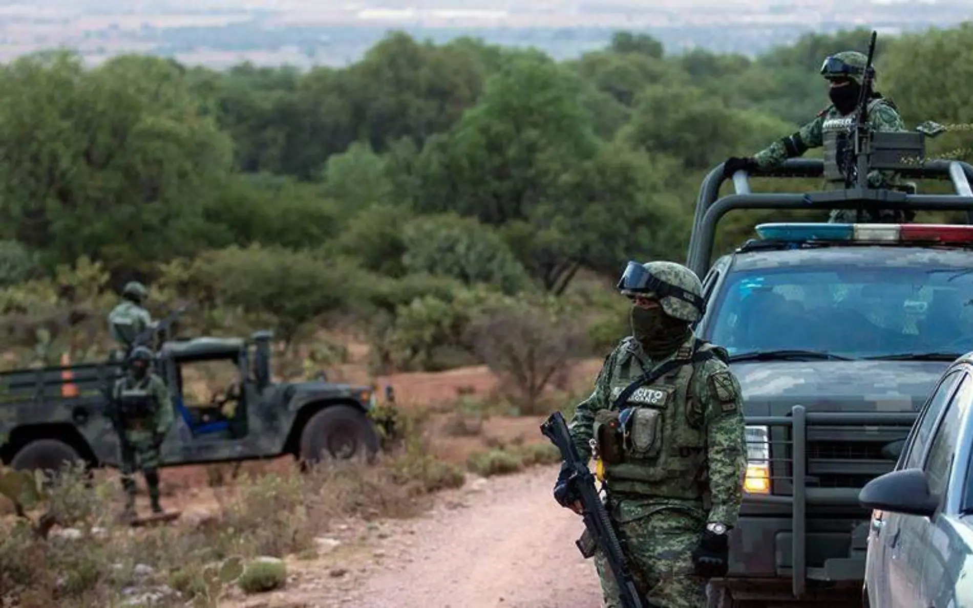 Militares realizan rondines de vigilancia y seguridad